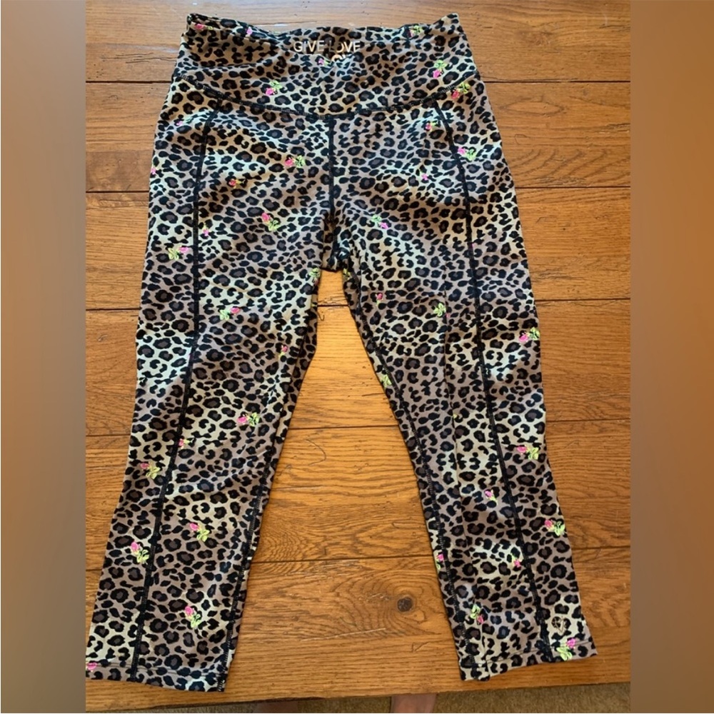 Betsey Johnson Cheetah Leggings Size Medium